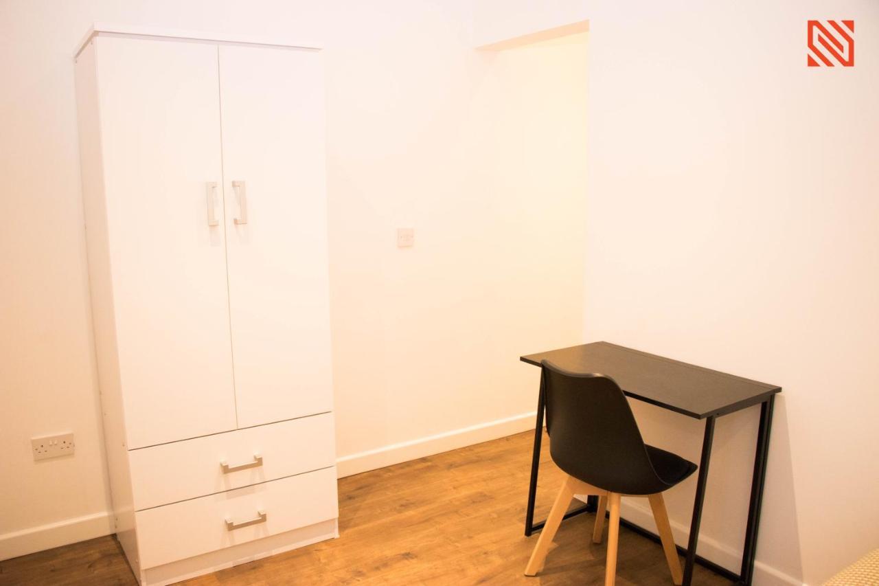 Modern Newgate Apartments - Convenient Location, Close To All Local Amenities Stoke-on-Trent Zewnętrze zdjęcie